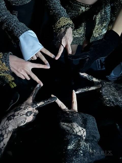 보기만 해도 눈물 나는 여돌의 우정 사진 | 인스티즈