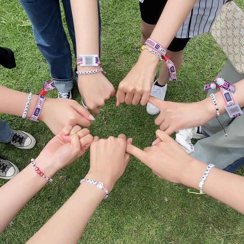 보기만 해도 눈물 나는 여돌의 우정 사진 | 인스티즈