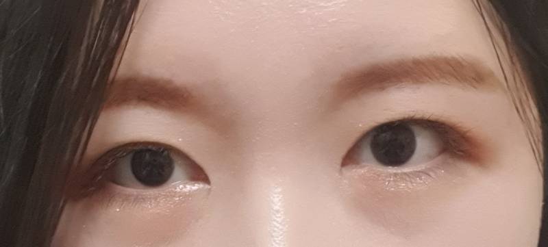 [잡담] 애들아 완전 오랜만에 화장했는데 어때? | 인스티즈