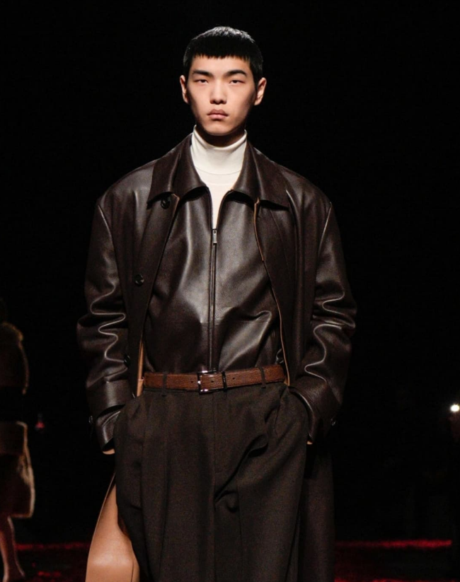 25 FW 패션위크에서 활약한 우리나라 신예 남자 모델 2명 | 인스티즈