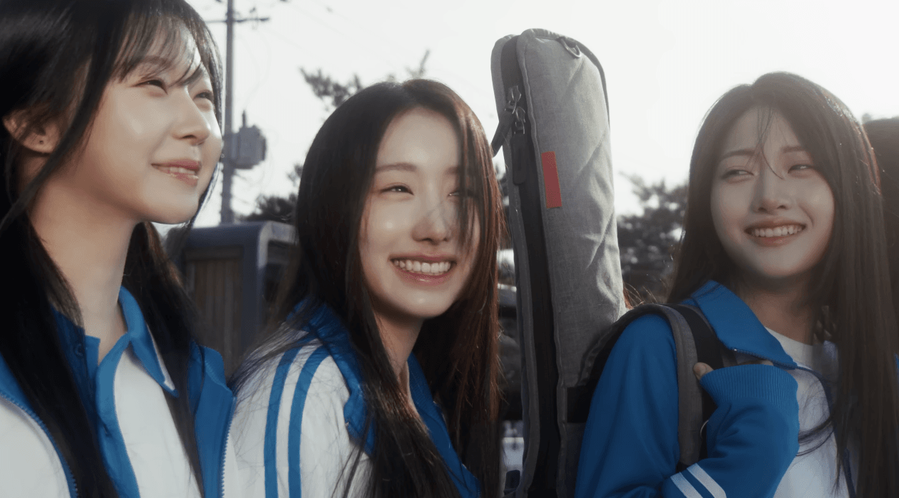 오늘자 반응 좋은 세이마이네임 컴백 비주얼.gif | 인스티즈