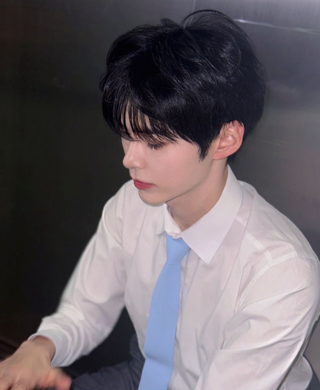 [잡담] 성한빈 엠카 보플 교복사진 미쳤다 | 인스티즈