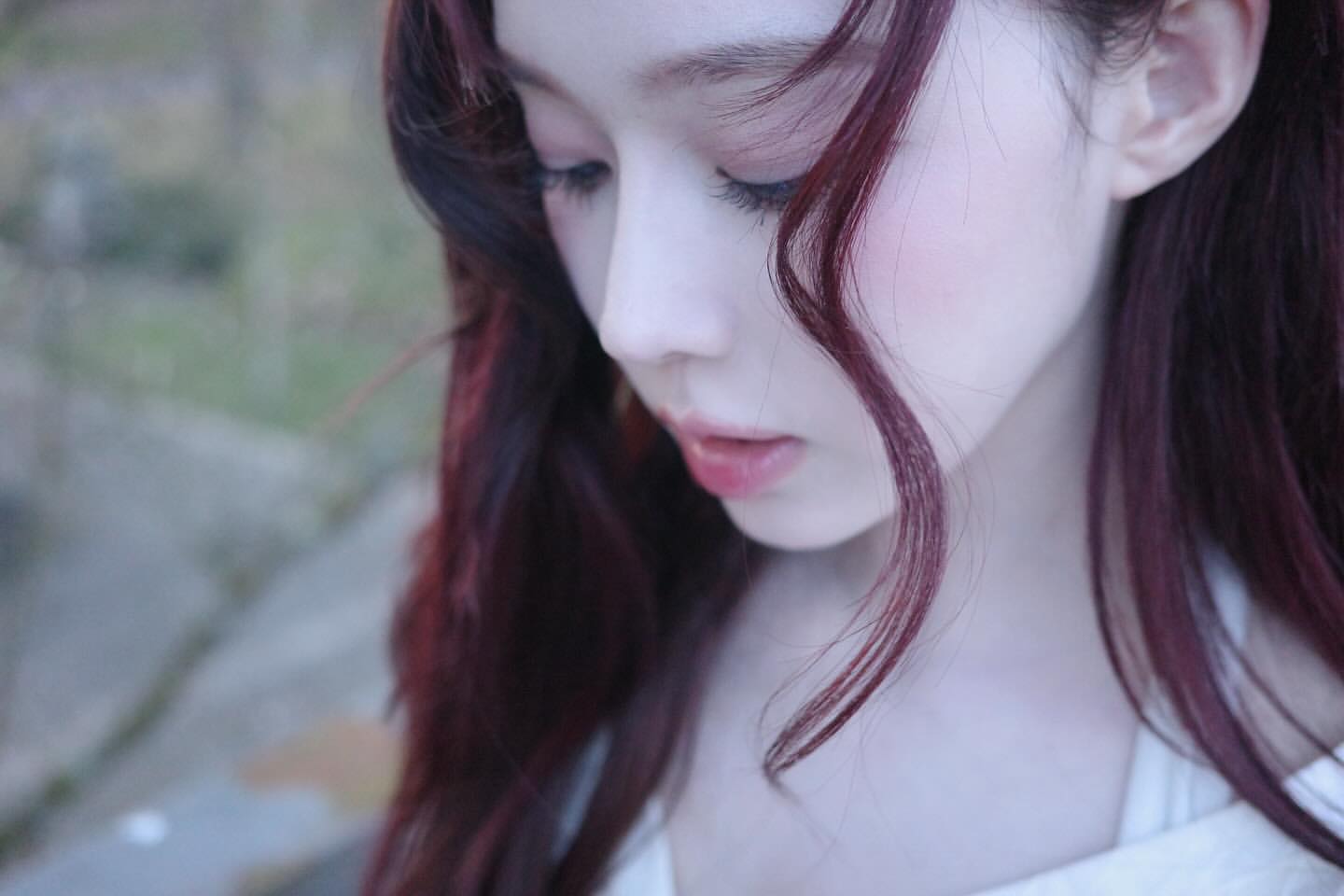[잡담] 윈터 새로 뜬 인스타 인간벚꽃같다 | 인스티즈
