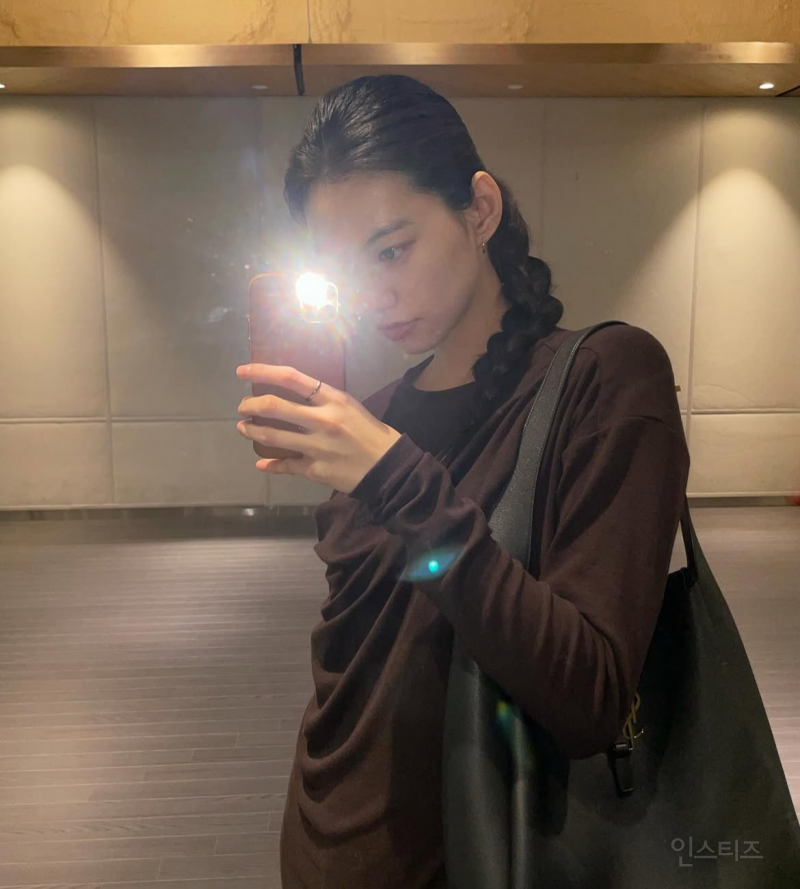 요즘 같은 날씨에 손민수 하고 싶은 연예인 사복 .jpg | 인스티즈