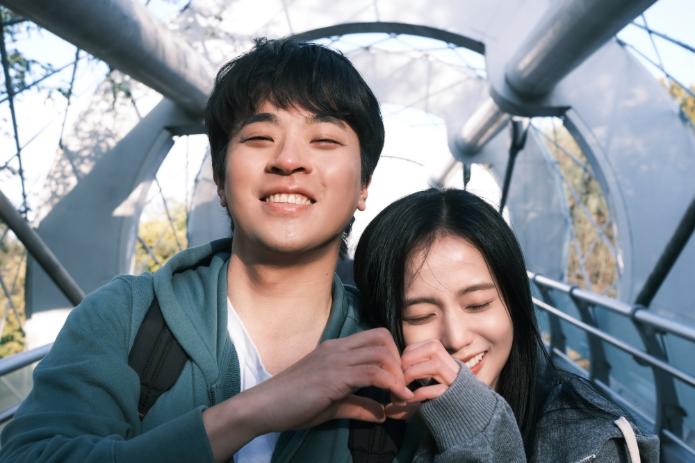 [잡담] 지수 박정민 캠핑씬 드디어 나왔네 | 인스티즈