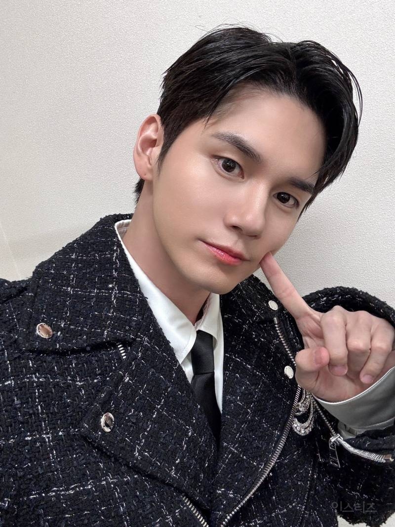 진짜 실물로 보면 더잘생겼다는 옹성우.jpg | 인스티즈