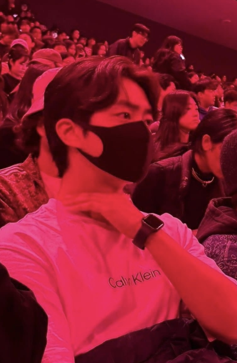 [잡담] 제ㄴㅣ콘 남자 궁금해서 말 나오는 세명이랑 귀 비교해봤는데 | 인스티즈