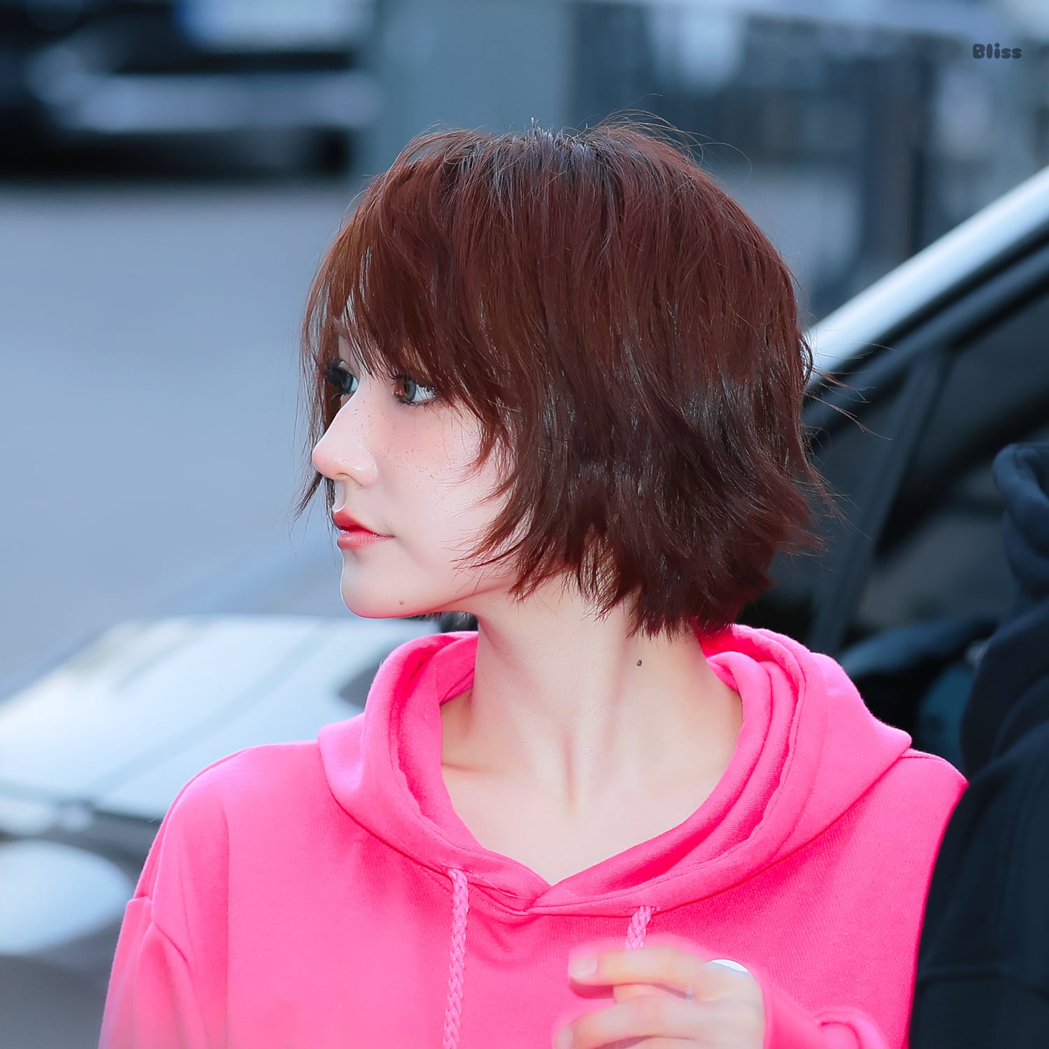 [잡담] 키키 지유는 옆태가 사기다 | 인스티즈