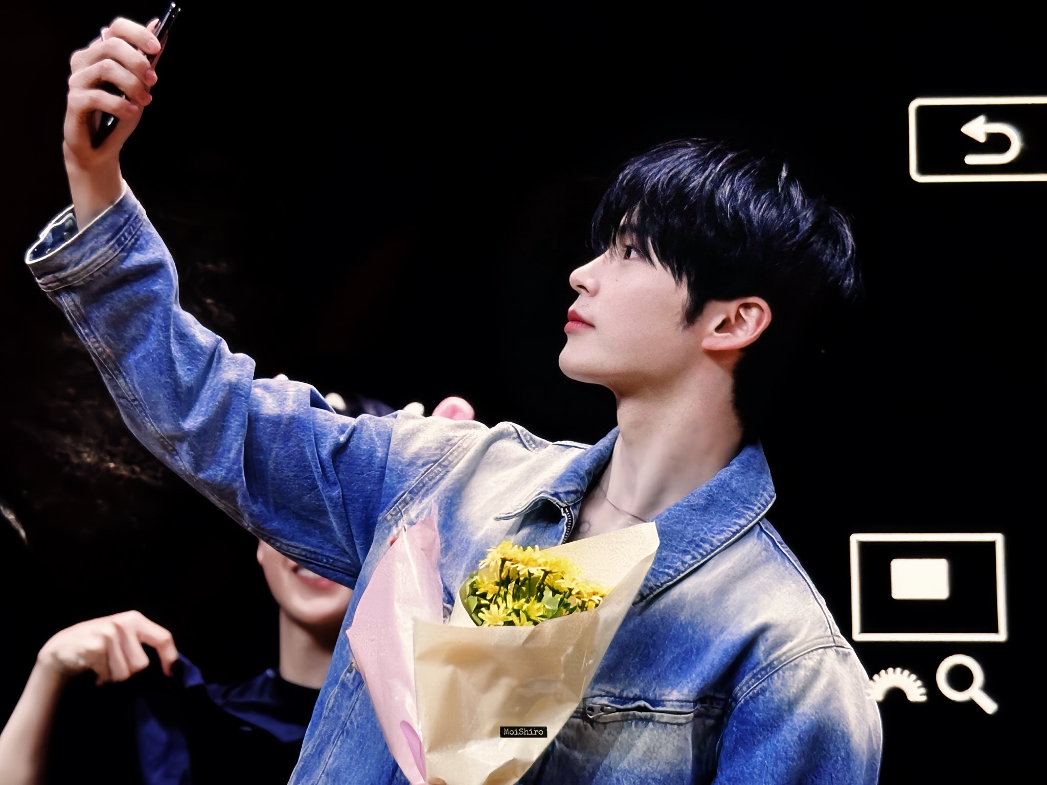 [잡담] 성한빈 예전부터 엄청 말랐다 청청 보니까 | 인스티즈