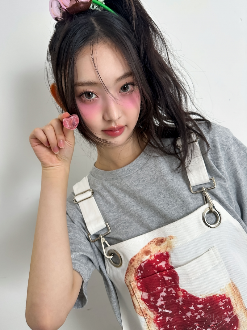 취향따라 갈린다는 키키KiiiKiii 이솔 헤메코.jpg | 인스티즈