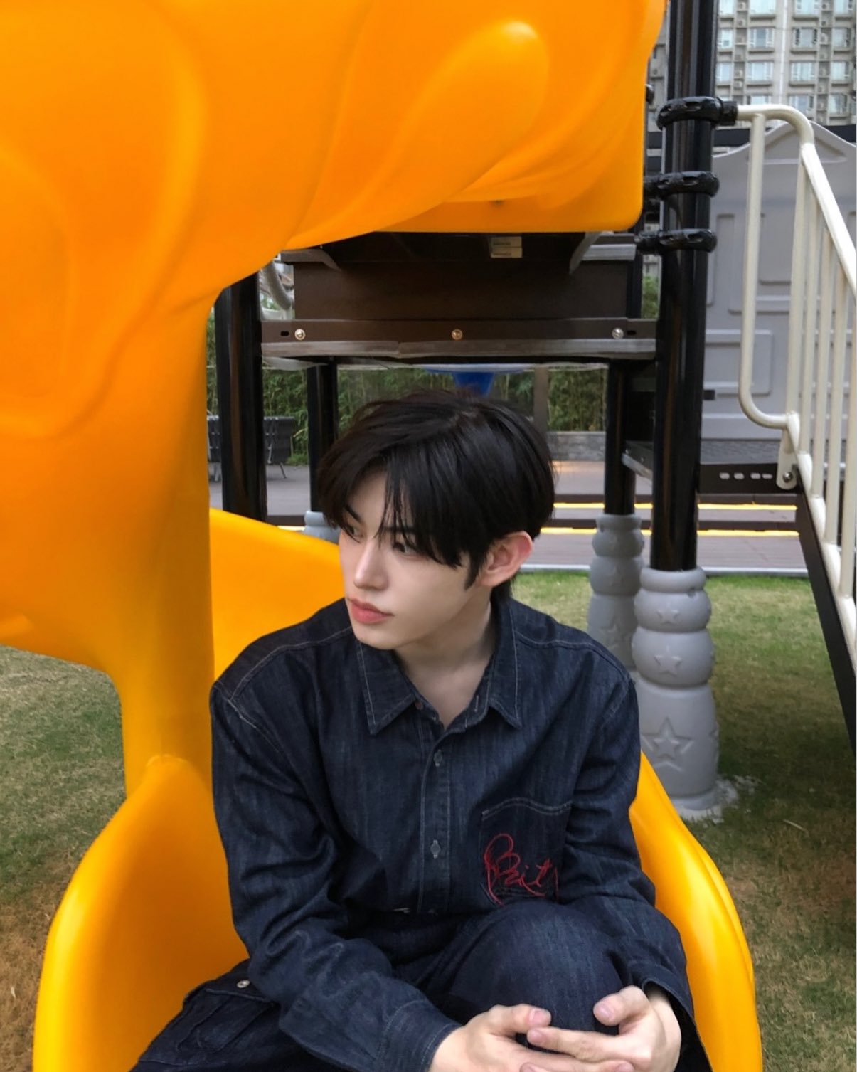 [잡담] 오늘도 민제가 너무 잘생김 | 인스티즈