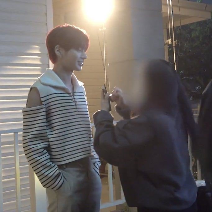 [잡담] 툽 자컨 스핀오프 보는뎈ㅋㅋ 앵글 어떻게 딱 이랰ㅋㅋㅋ | 인스티즈