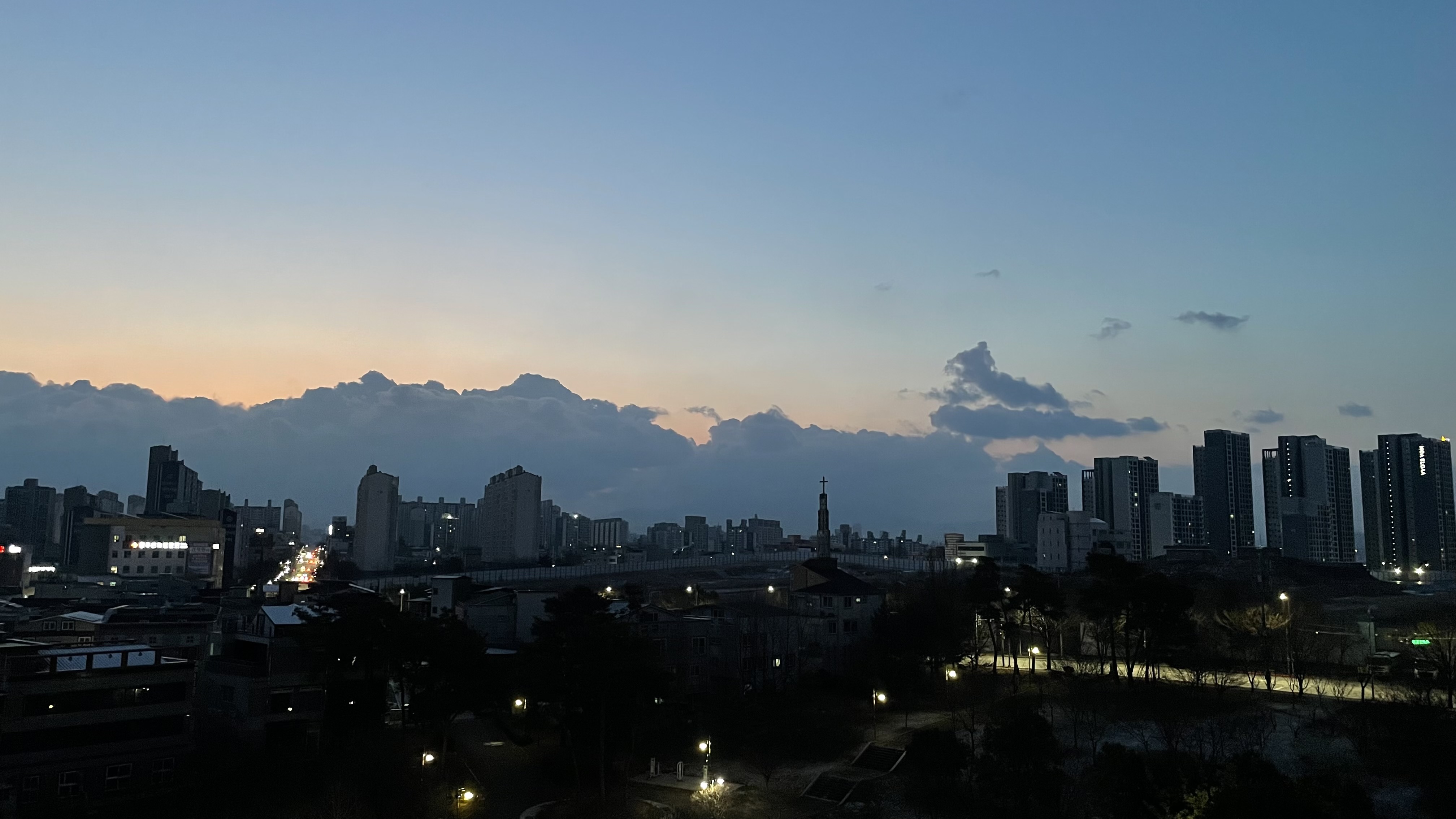 [잡담] 하늘 예쁘당 | 인스티즈