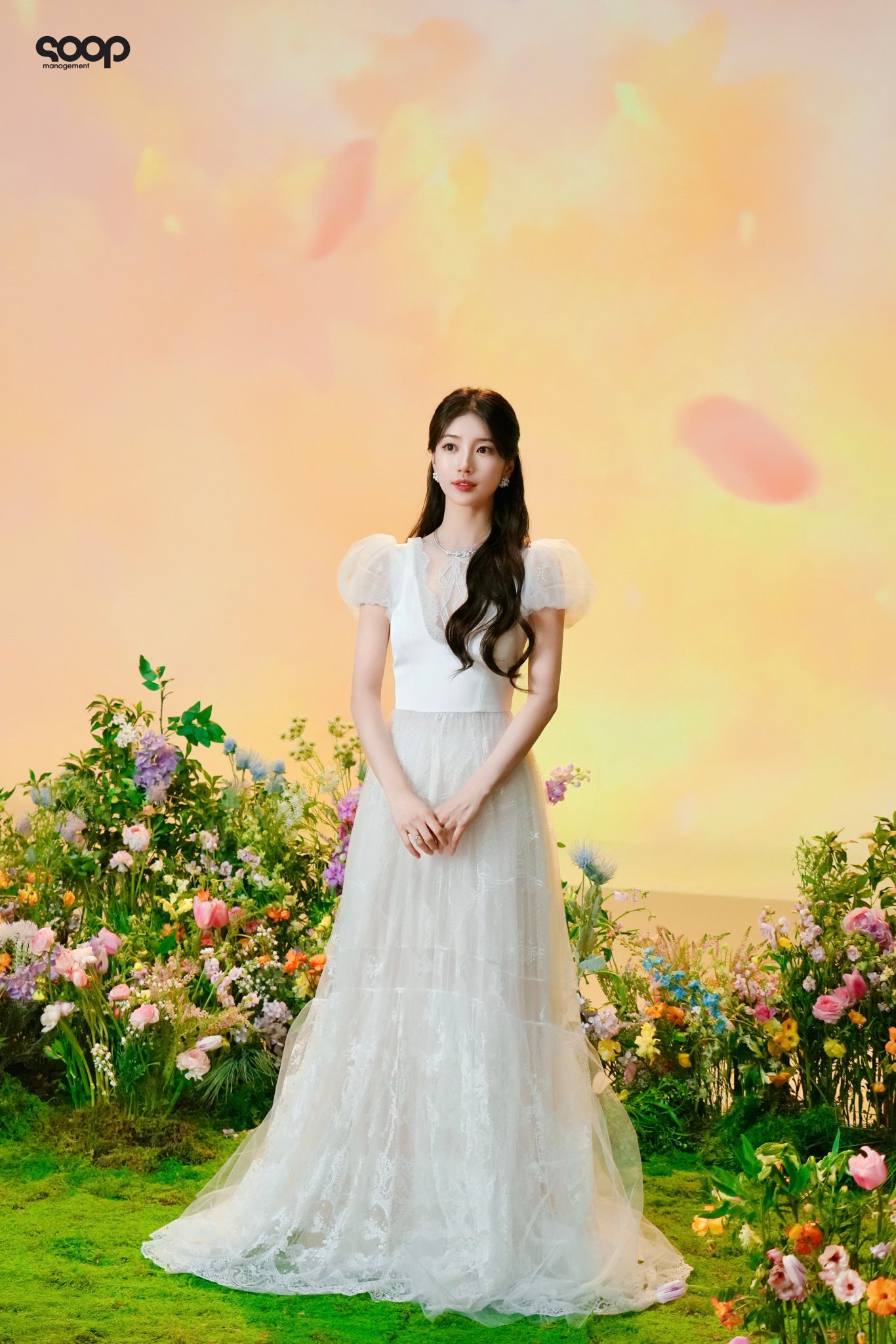 [정보/소식] [숲블리] 백설공주 수지 비하인드 사진👸 | 인스티즈