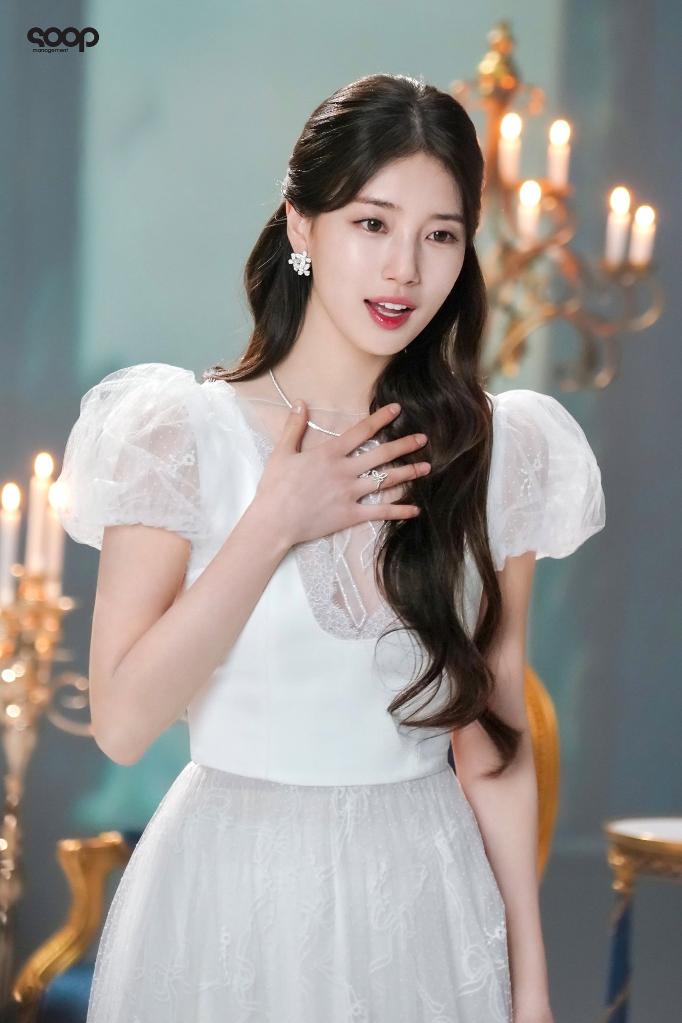 [정보/소식] [숲블리] 백설공주 수지 비하인드 사진👸 | 인스티즈