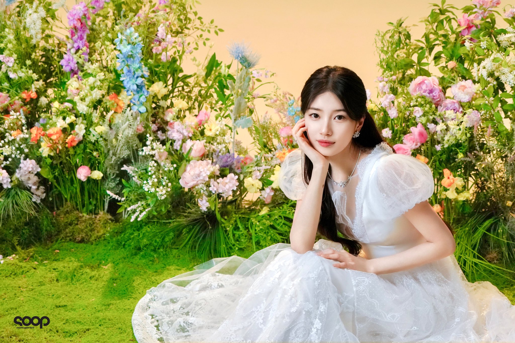 [정보/소식] [숲블리] 백설공주 수지 비하인드 사진👸 | 인스티즈