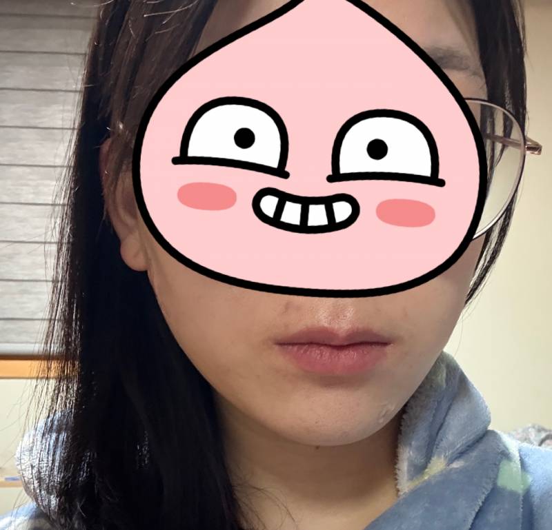 [잡담] 나 아이폰 원본인데 얼굴형은 진짜 이쁘지 않아? | 인스티즈