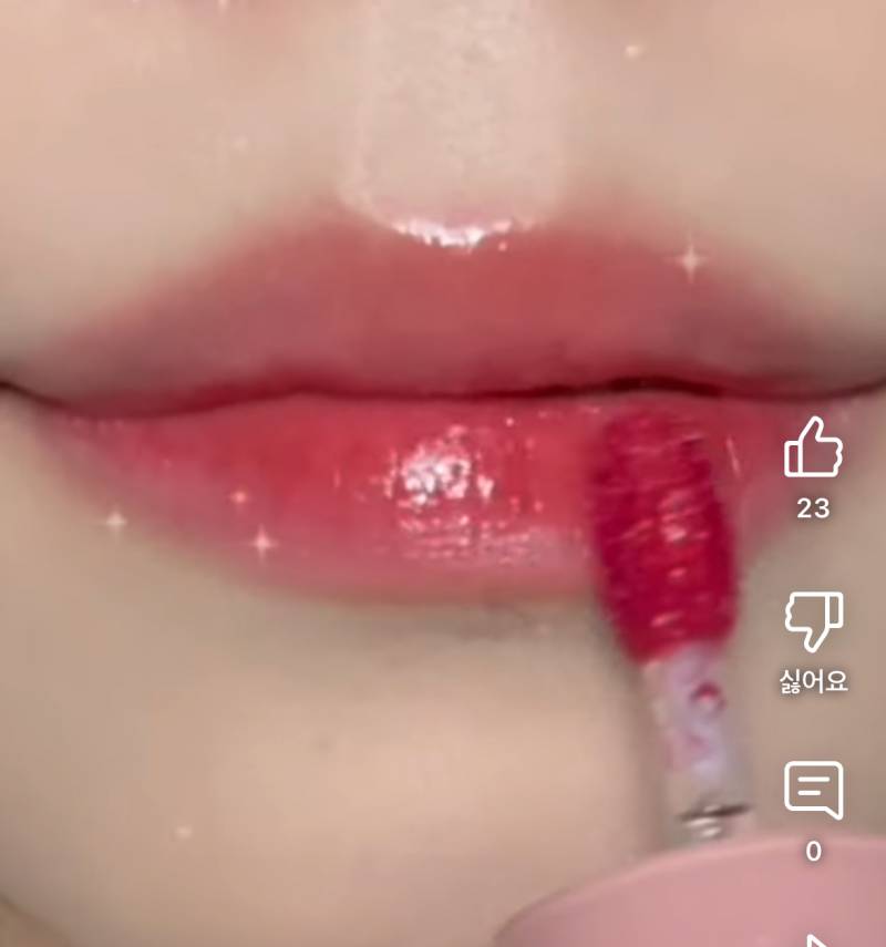 [잡담] 여쿨라 페일들아 이 립들중에 뭐 살까!🩷🩷🩷(추천해줘도 좋아) | 인스티즈