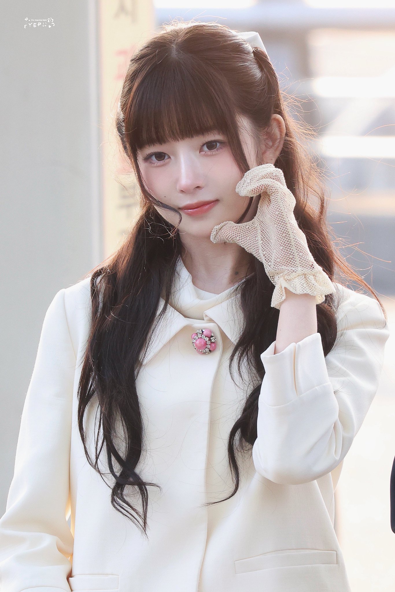 [잡담] 오늘 레이 출국 사진인데 완전 공주다.. | 인스티즈