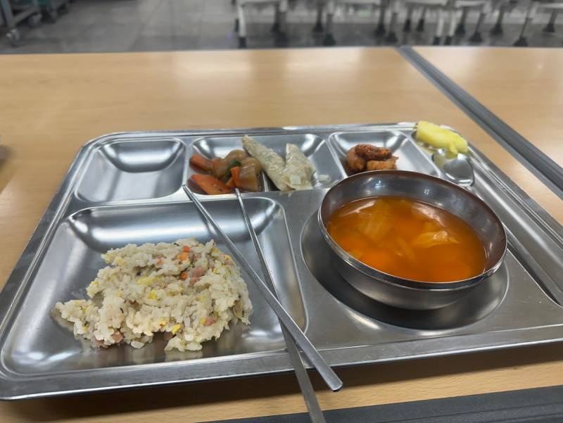 [잡담] 내 동생 학교 급식 다이어트 제대로 될 듯 | 인스티즈