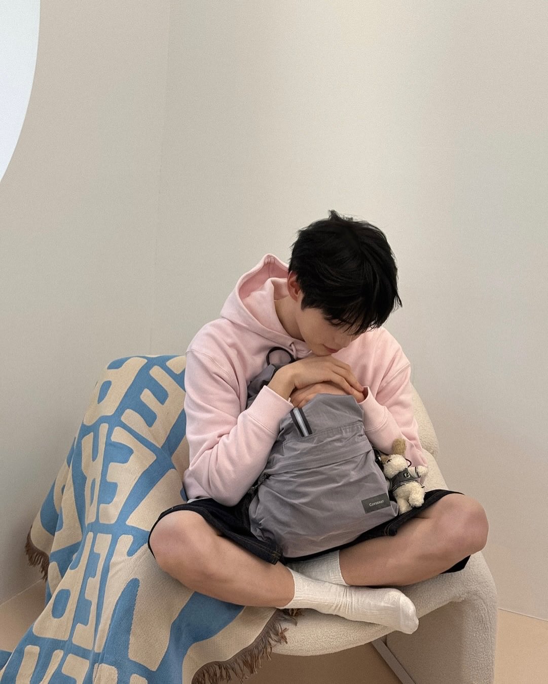 [잡담] 성한빈 인스타 뜬거 ㄹㅇ 남친짤인데 | 인스티즈