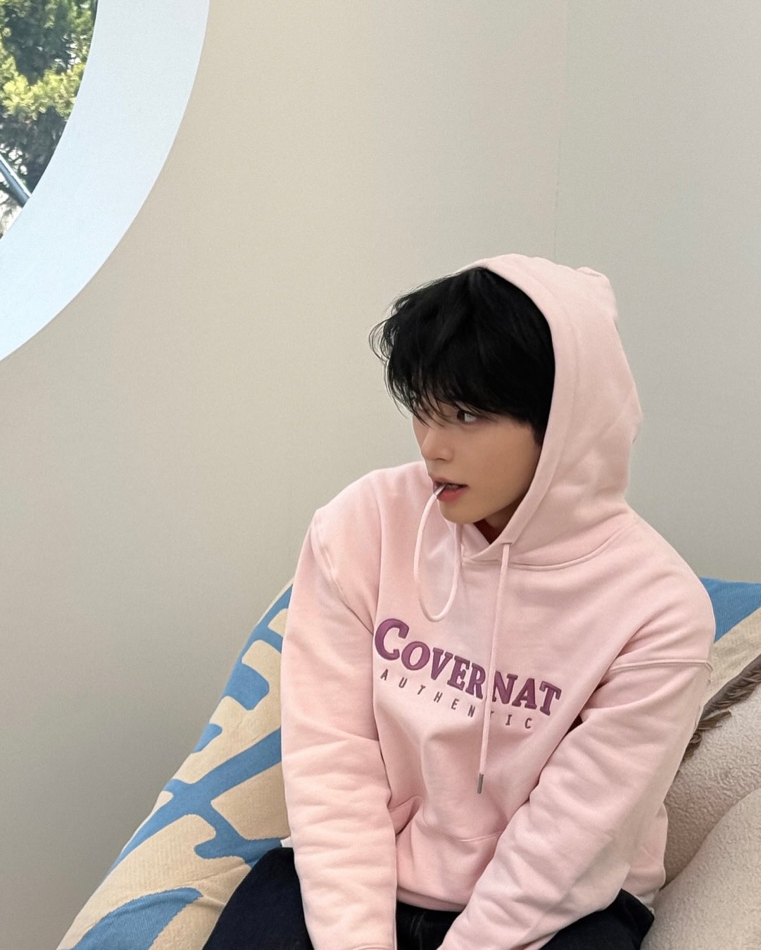 [잡담] 성한빈 인스타 뜬거 ㄹㅇ 남친짤인데 | 인스티즈
