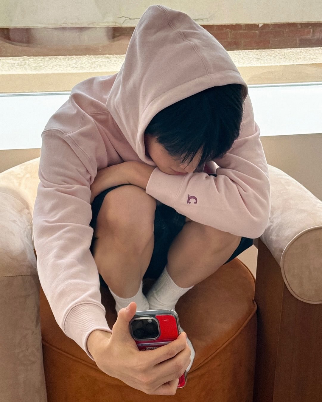 [잡담] 성한빈 인스타 뜬거 ㄹㅇ 남친짤인데 | 인스티즈