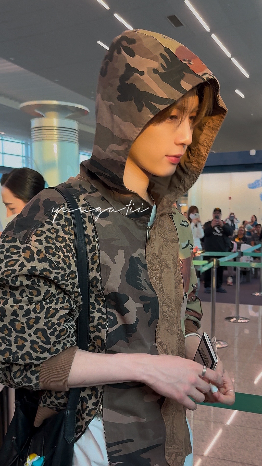 [잡담] 한태산 오늘 공항 폰카 | 인스티즈