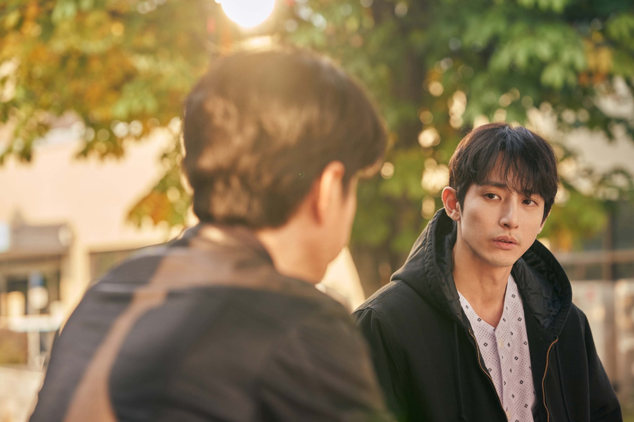 [잡담] 이수혁 이번에 개봉하는 영화, 클레이 사격 국대라는데? | 인스티즈