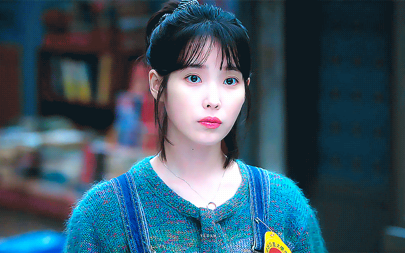 [잡담] 아이유 폭싹 양금명일때 얼굴이 너무 | 인스티즈
