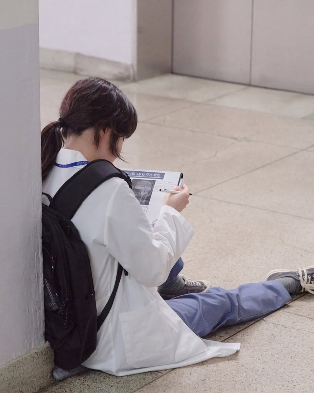 [잡담] 정세옥 레지던트..? 아닌가 쨌든 그 과거 시절 신기한게 | 인스티즈