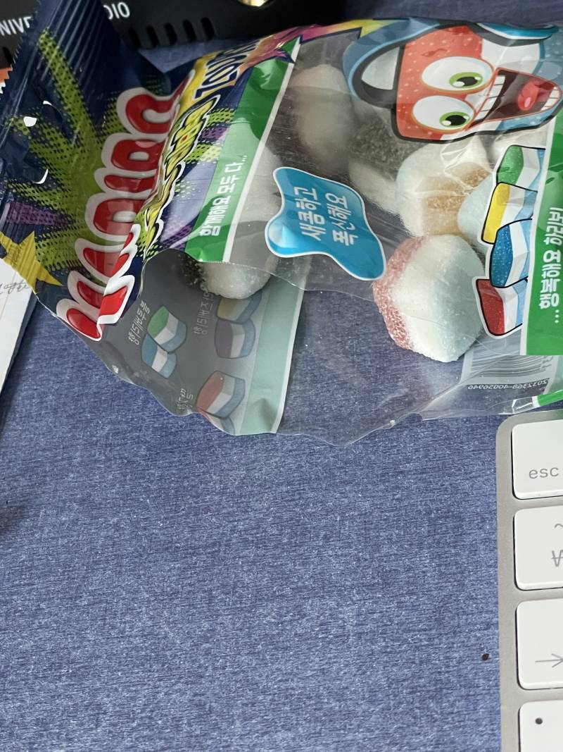 [잡담] 오홍 이젤리 맛있음 | 인스티즈
