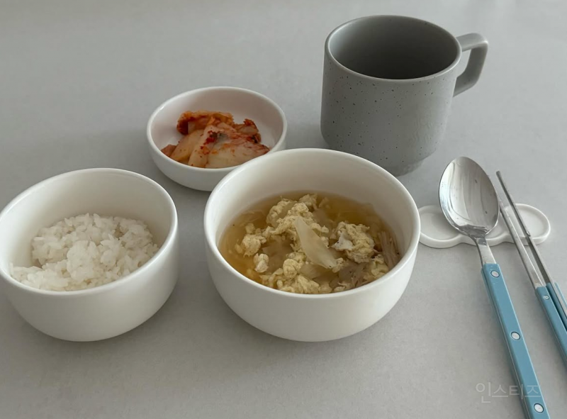 소소하지만 건강하게 밥 챙겨 먹는 듯한 여돌 | 인스티즈