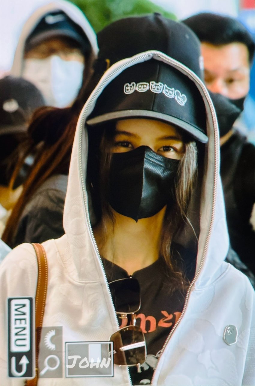 [잡담] NJZ 모자 쓰고 출국 | 인스티즈