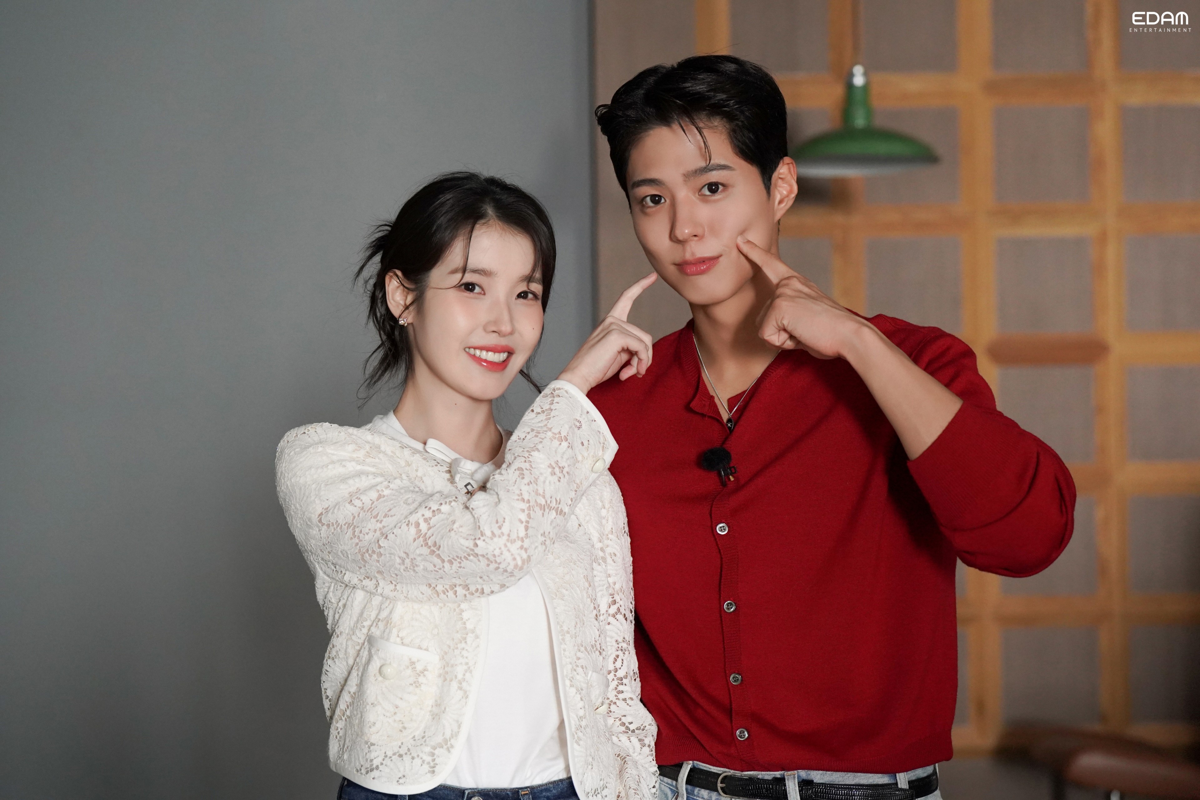[잡담] 아이유 다시보고싶은 조합 많아졌어🥹 | 인스티즈