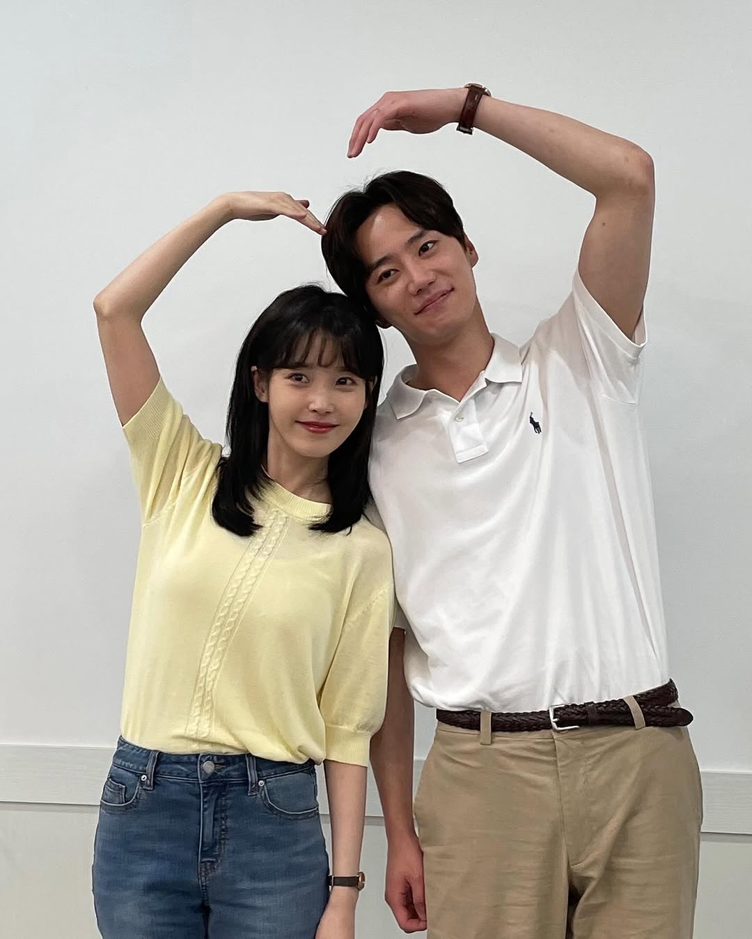 [잡담] 아이유 폭싹 3막 비하인드 사진 | 인스티즈