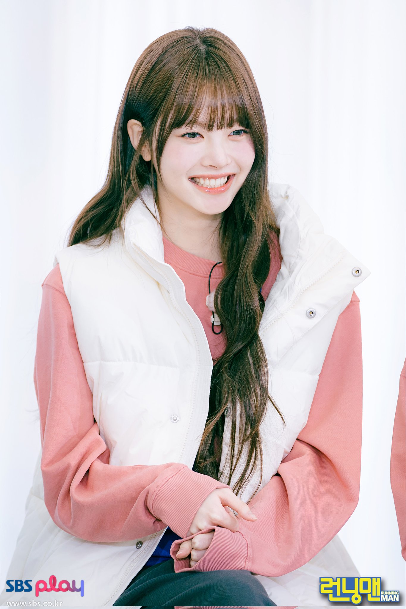 [잡담] 은채플 나와서 하는 말인데 런닝맨에서 비하인드 사진 풀어준거 볼 사람... 진짜진짜 예뻐 | 인스티즈