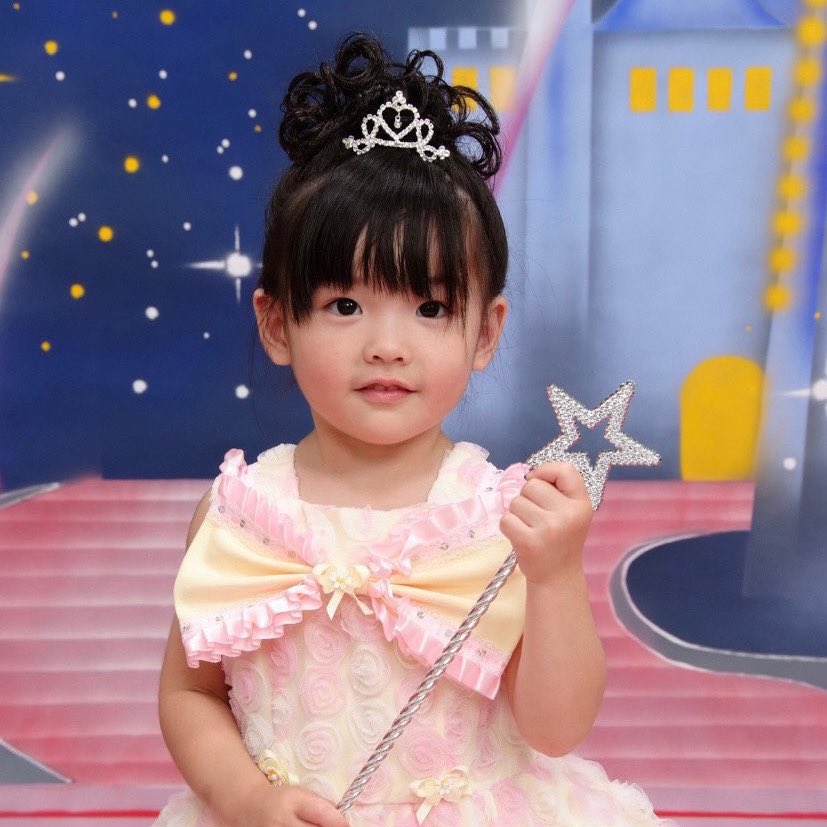 [잡담] 요즘 로하 귀엽다고 생각하는 사람한테 주고싶은 짤들 | 인스티즈