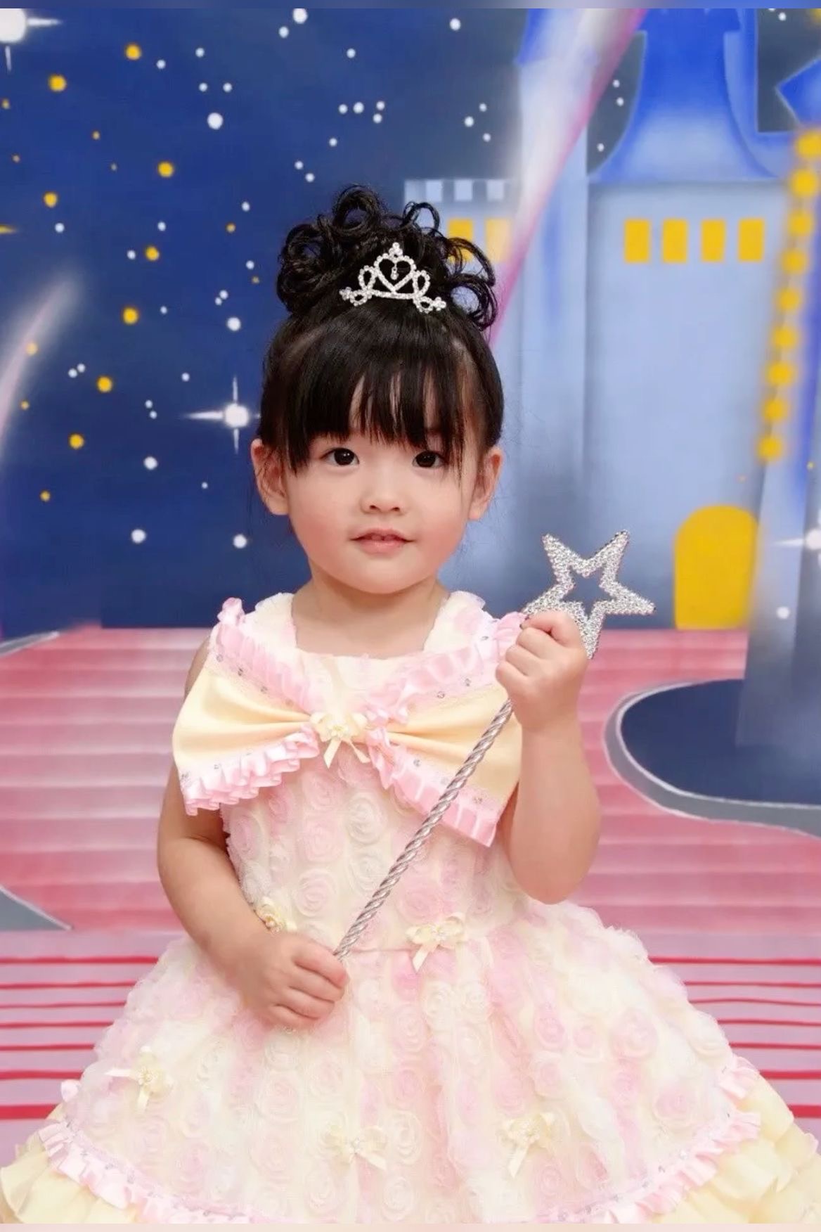 [잡담] 로하 진짜 너무너무 귀여워 | 인스티즈