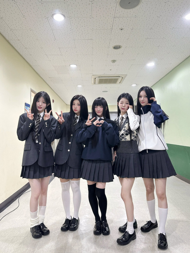 1년동안 아일릿 멤버들이 팬들과 서로에게 해주고 싶었던 말 | 인스티즈