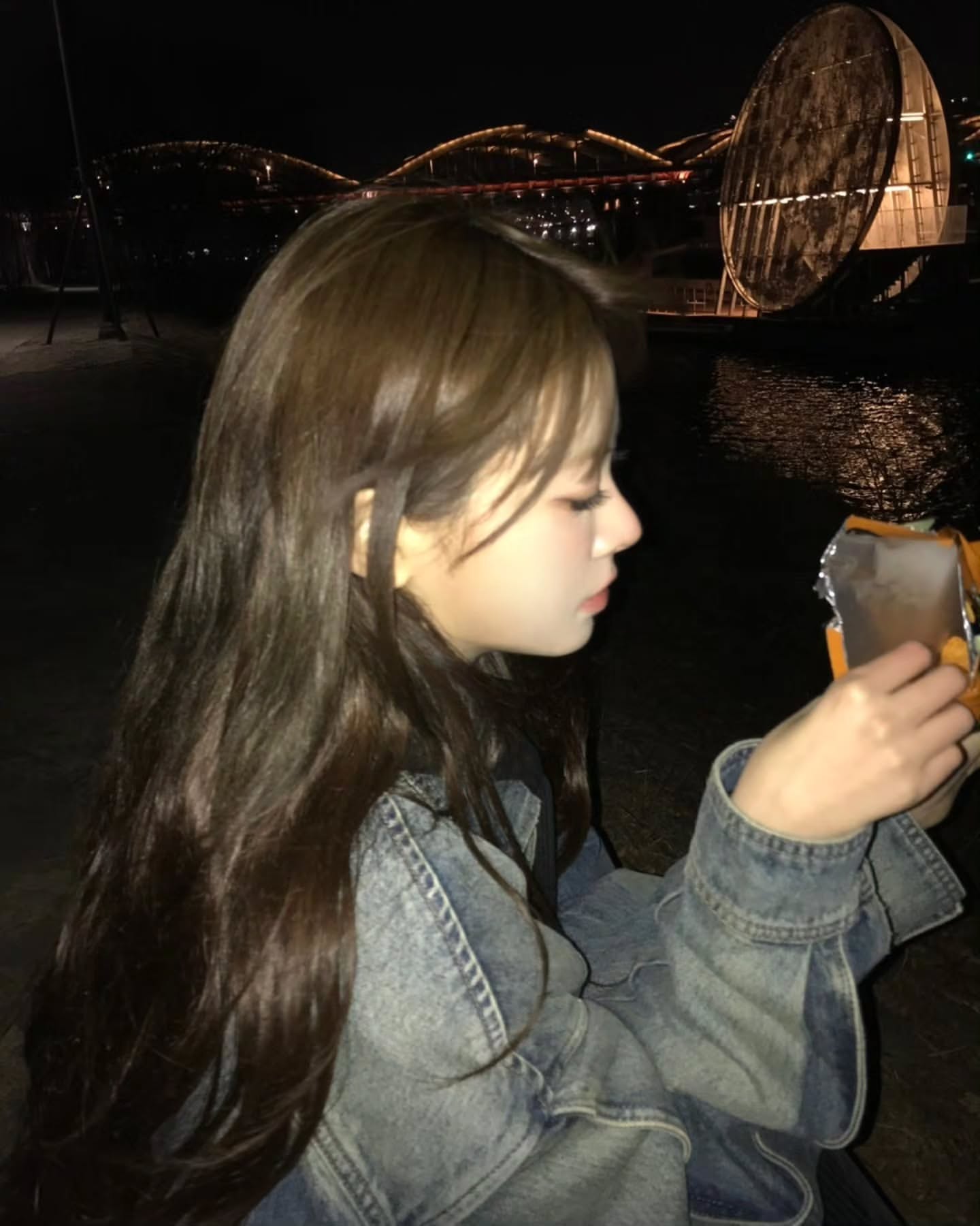 [잡담] 홍은채 이거 갤럭시야 아이폰이야?? | 인스티즈