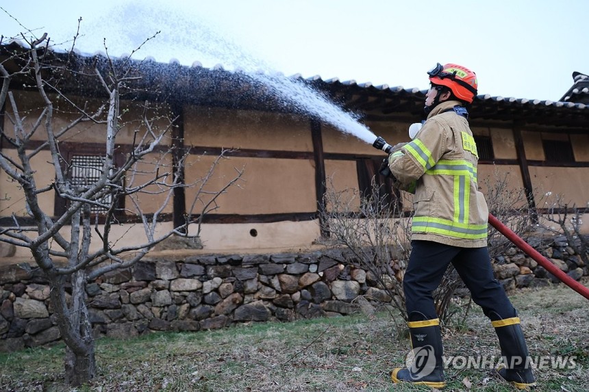 [정보/소식] 세계문화유산 하회마을·병산서원 연기 접근…다시 초긴장 | 인스티즈