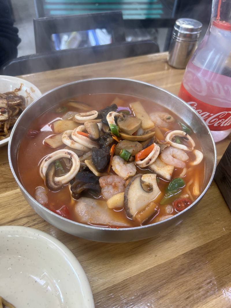 [잡담] 매운거,해물 좋아하는 사람 군산 지린성 고추짬뽕 꼭먹기 | 인스티즈
