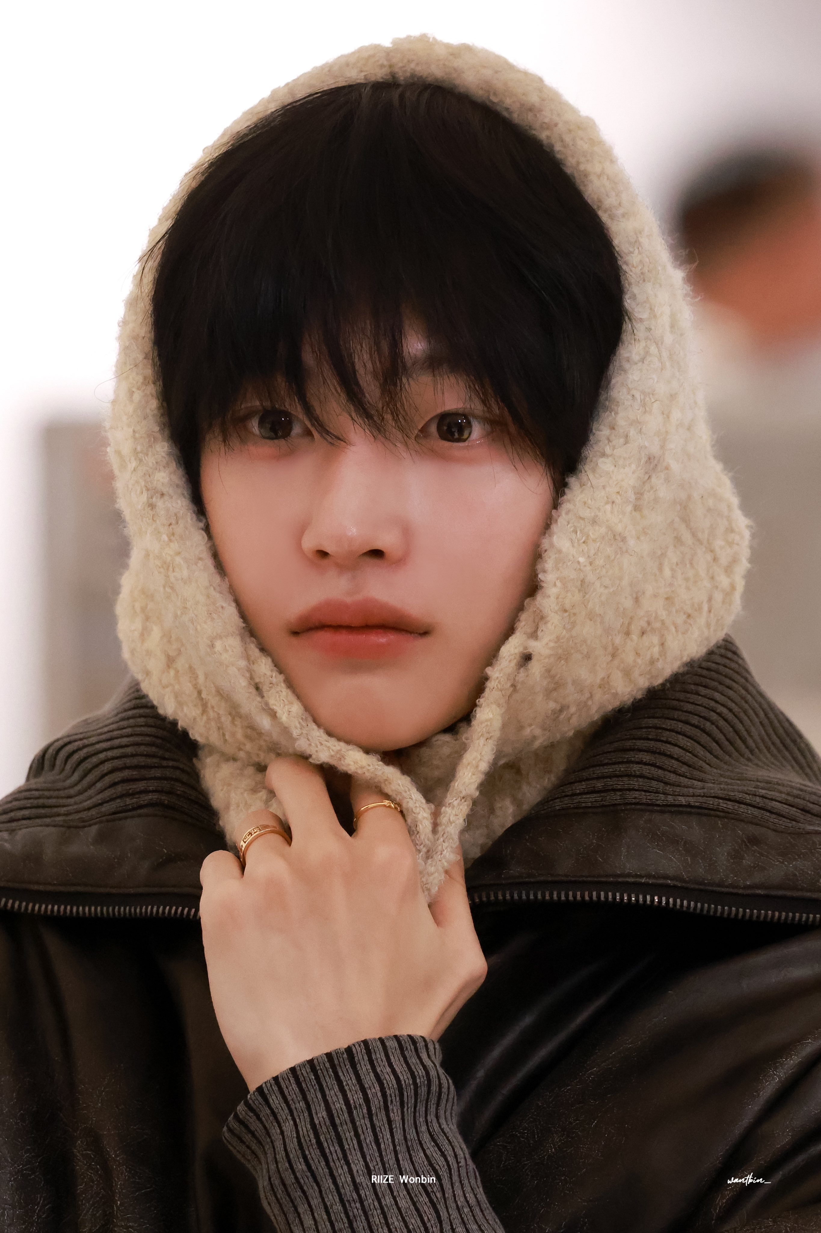 [잡담] 원빈이 따라서 바라클라바 쓴 토냥덕 넘 귀여워 | 인스티즈