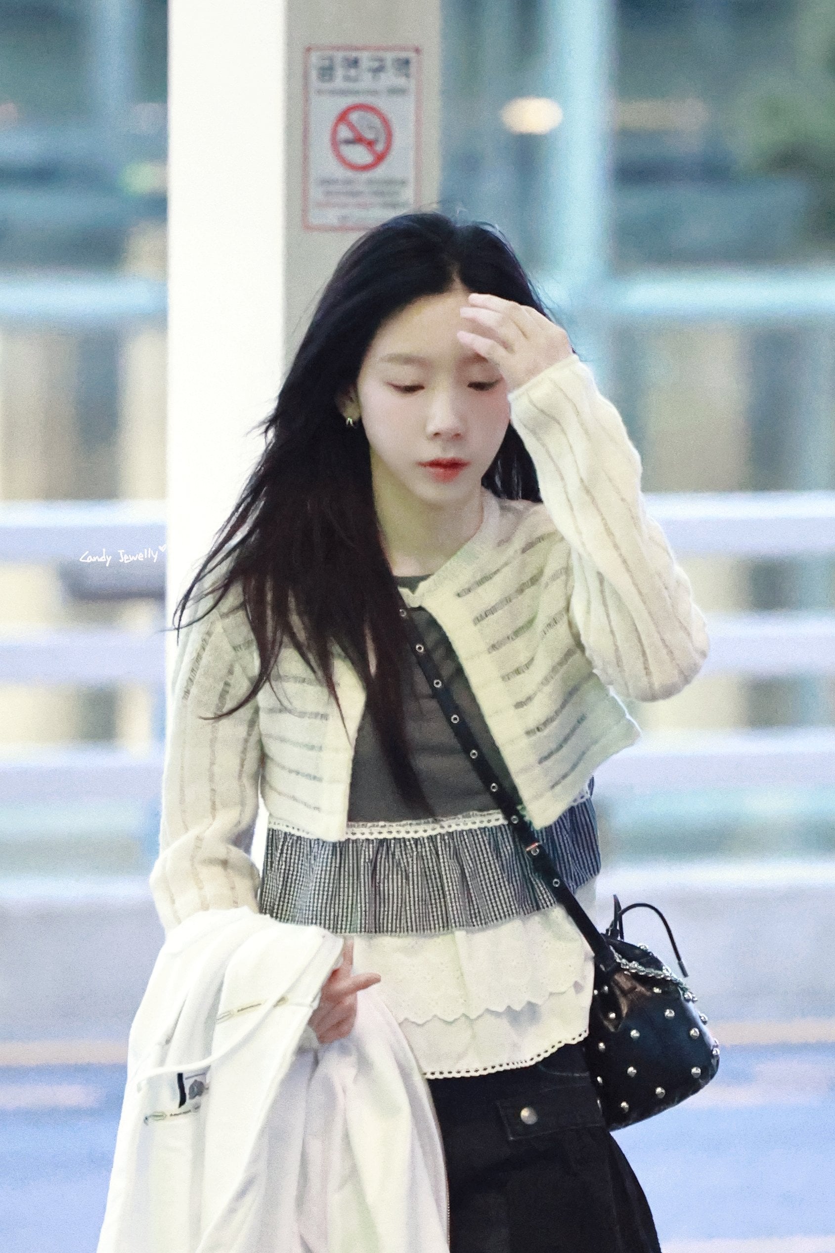 [잡담] 태연언니 출국했네 | 인스티즈