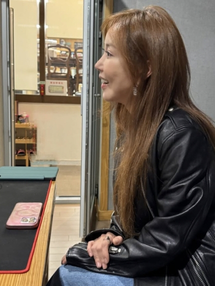 [잡담] S.E.S 슈, 사업 대박나더니…가수 컴백 예고 "좋은 곡 하나 받아" [전문] | 인스티즈
