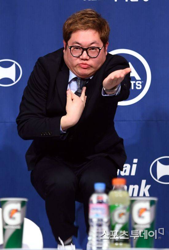 [잡담] 노잼에 감스트 닮았는데 대학교 미팅 | 인스티즈