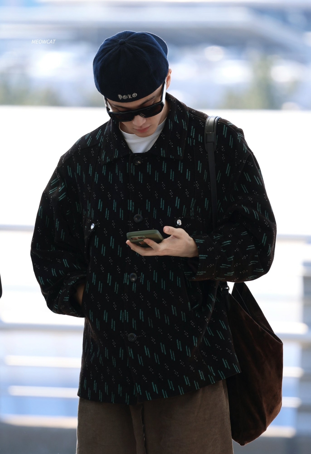[잡담] 마크 오늘 출국 옷 입은거 예쁘다 | 인스티즈