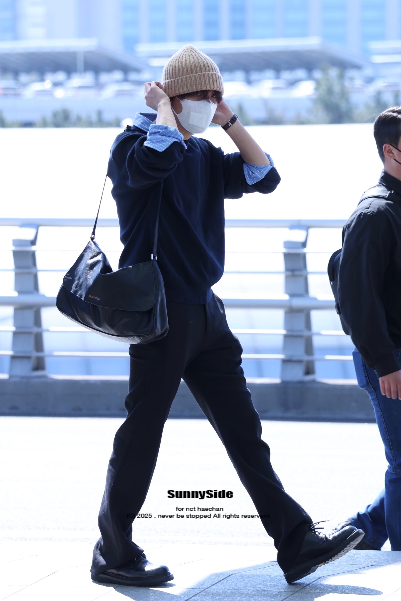 [잡담] 해찬이 오늘 공항 착장 사진 보이는 족족 저장 중... | 인스티즈