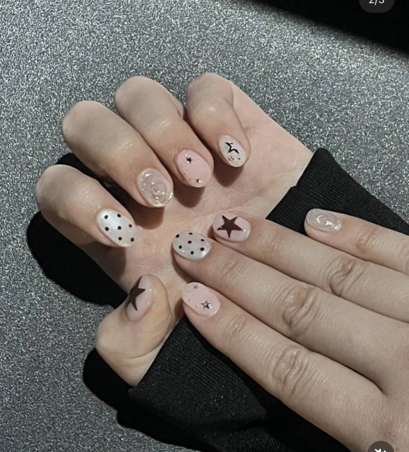 [잡담] 네일 처음 하려하는데 이런 디자인 어때!? | 인스티즈